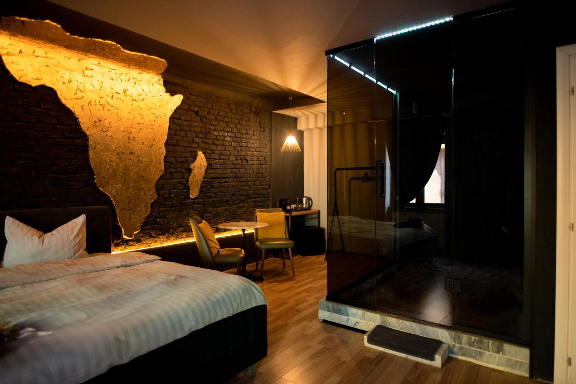 World Studio Africa Sibiu Extérieur photo